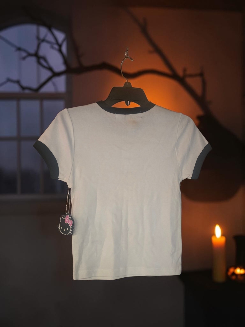 Hello Kitty/Forever 21 Hey Boo Ghost Kitty Ringer Tee & Charm Med DEADSTOCK - Picture 2 of 5